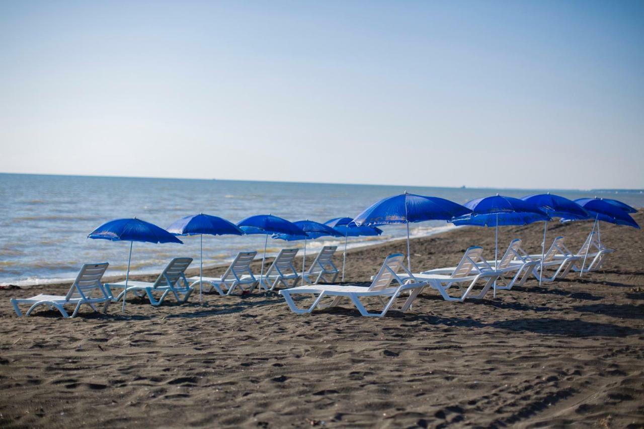 Iveria Elli Hotel Shekhvetili Buitenkant foto